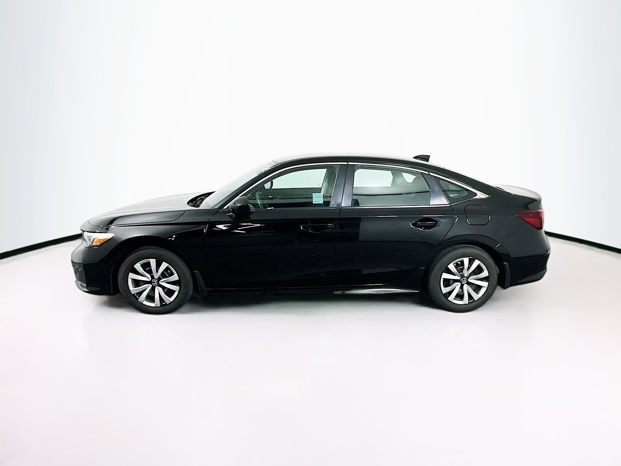 Used 2025 Honda Civic LX image 4