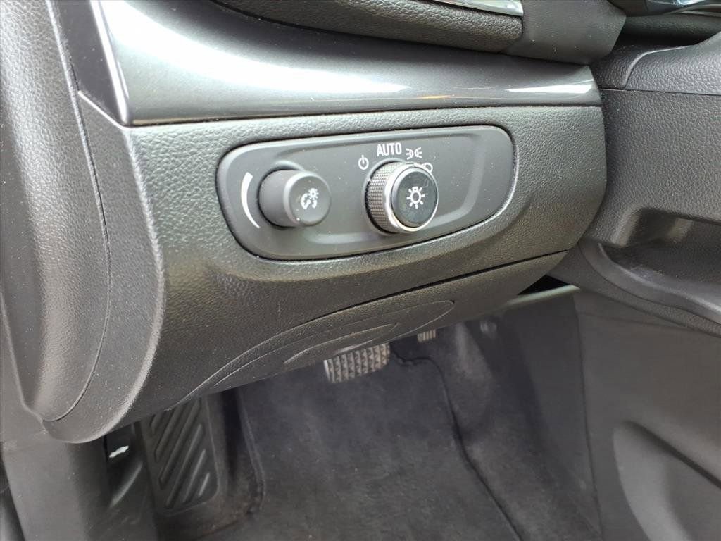 Used 2019 Buick Encore Preferred w/ Safety Package image 25