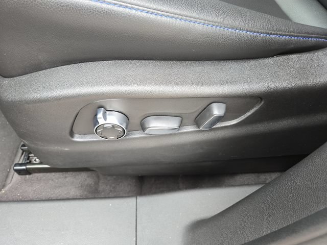 Certified 2024 Cadillac XT4 Sport w/ Active Safety Package AWD/4WD image 17