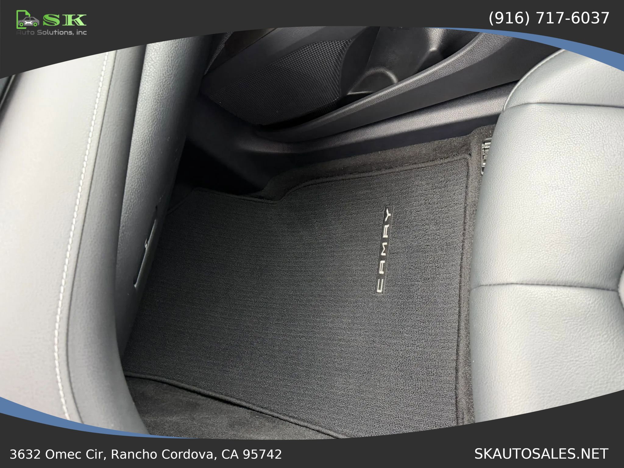 Used 2021 Toyota Camry SE w/ Carpet Mat Package (TMS) FWD image 22