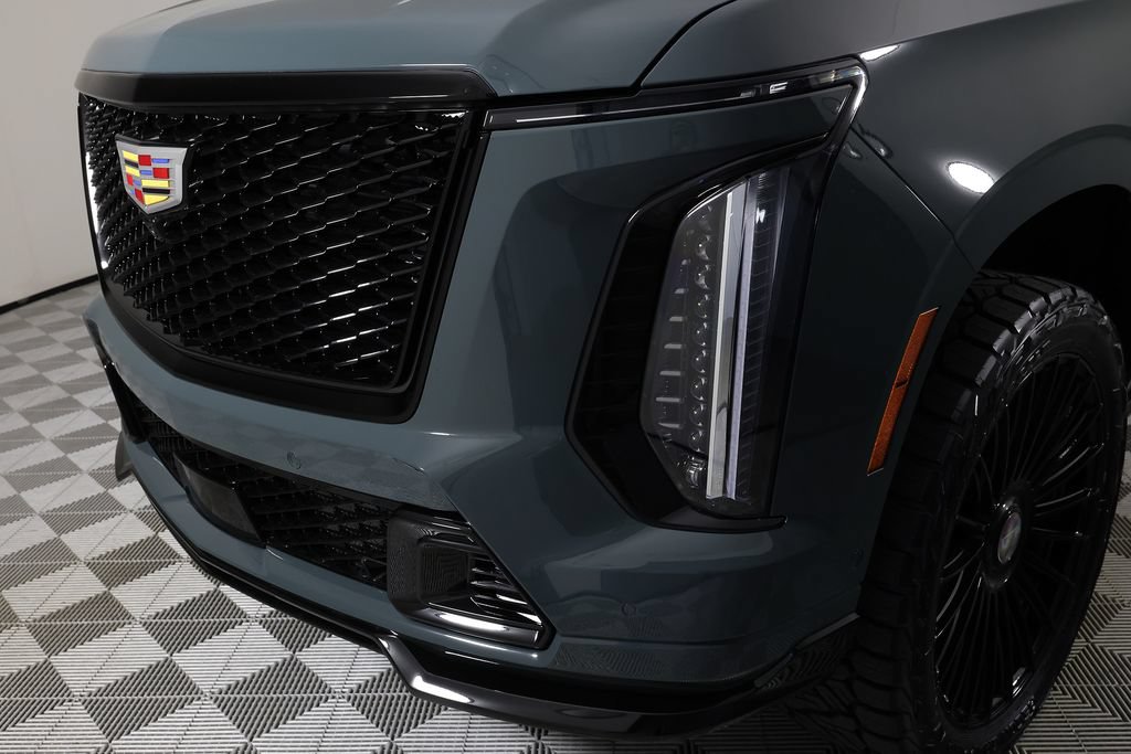 Used 2026 Cadillac Escalade V AWD/4WD image 46