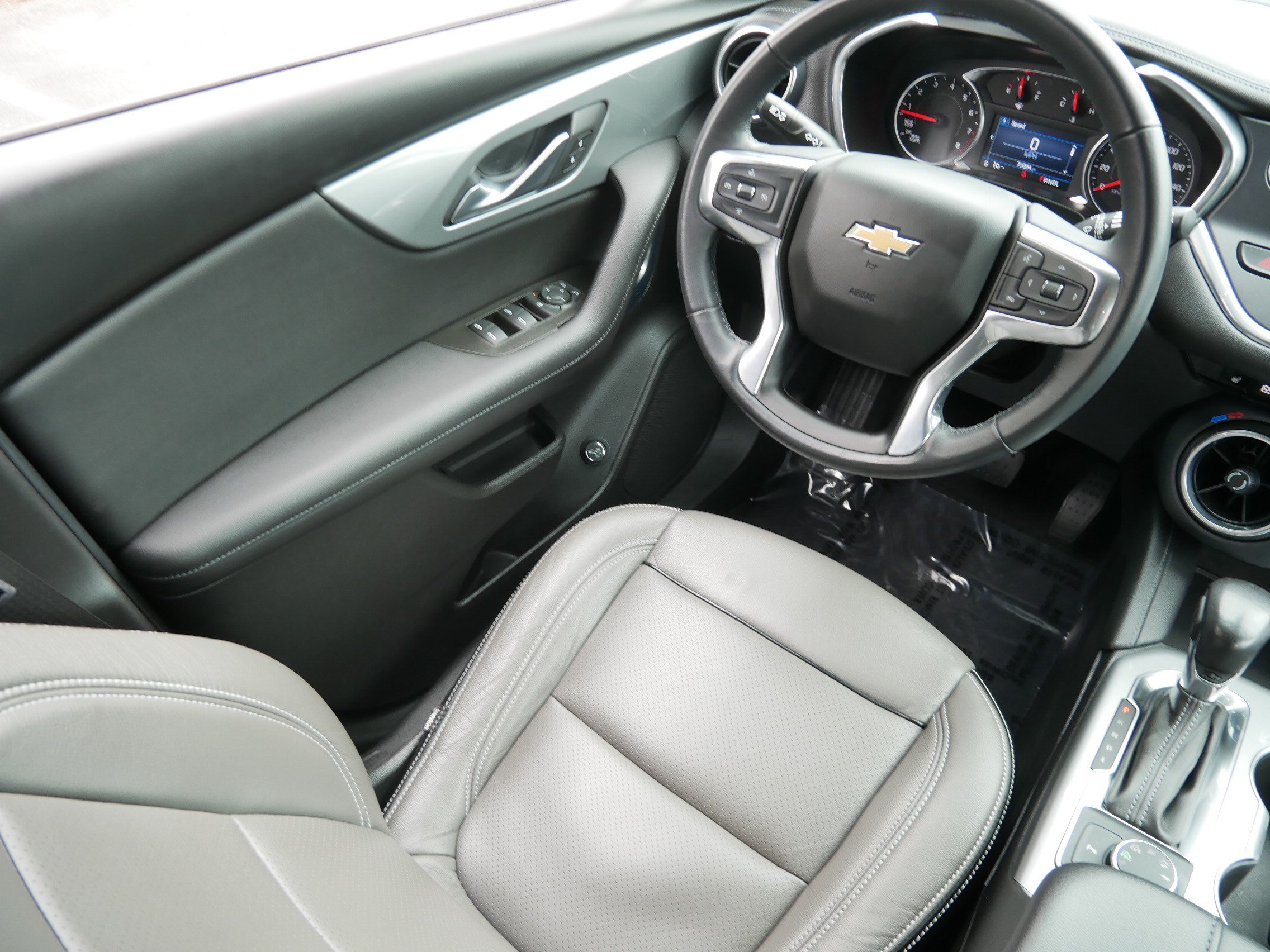 Used 2019 Chevrolet Blazer LT AWD/4WD image 9