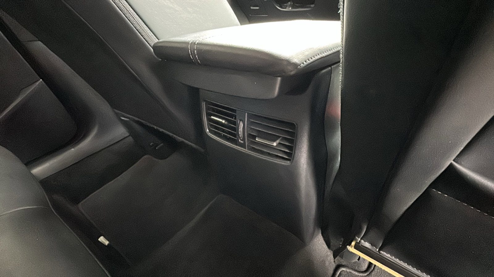 Used 2023 MAZDA CX-30 AWD 2.5 S w/ Select Package image 25