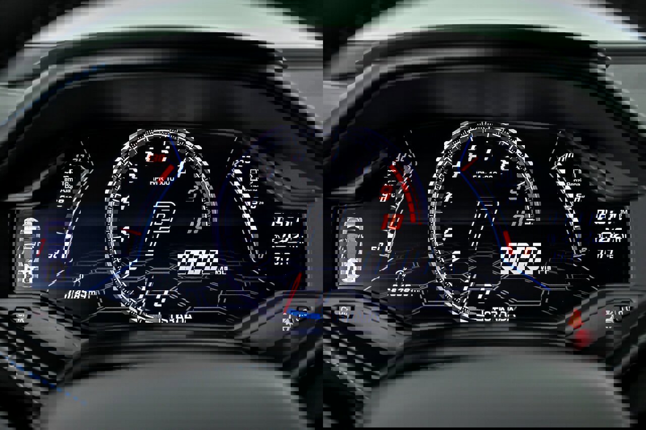 Used 2020 Lamborghini Huracan EVO image 33