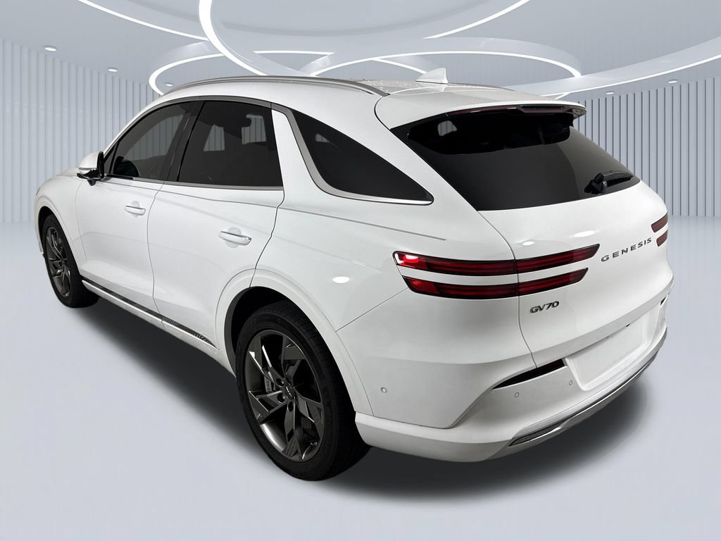 Used 2024 Genesis Electrified GV70 AWD/4WD image 5