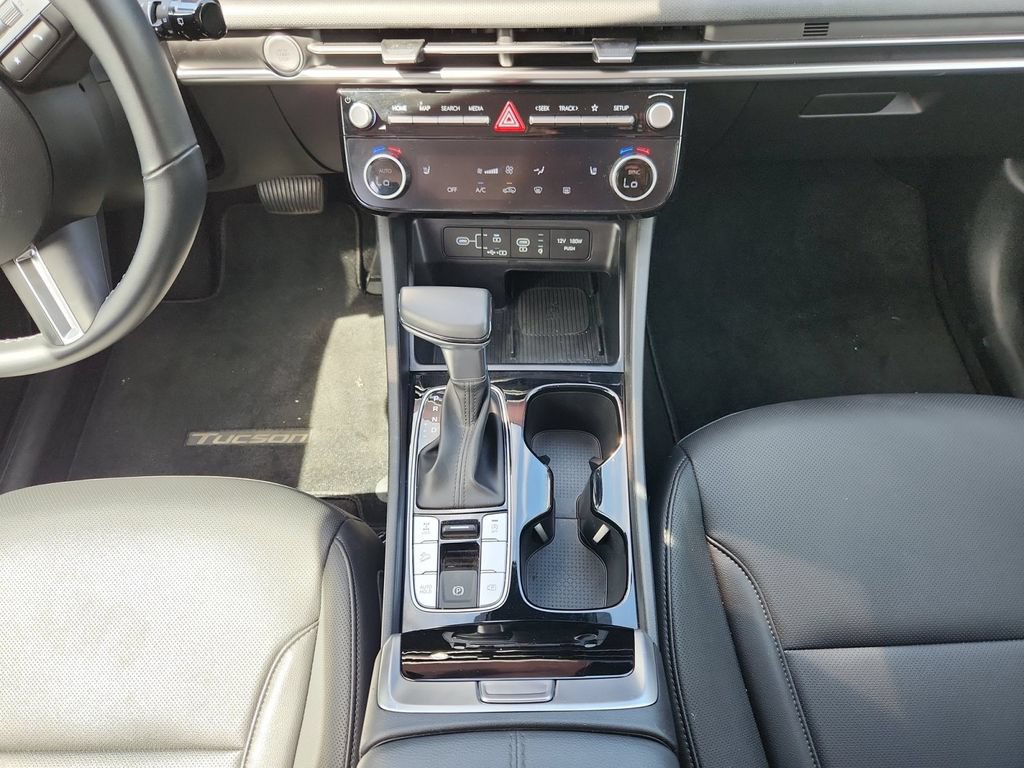 Certified 2025 Hyundai Tucson SEL AWD/4WD image 11