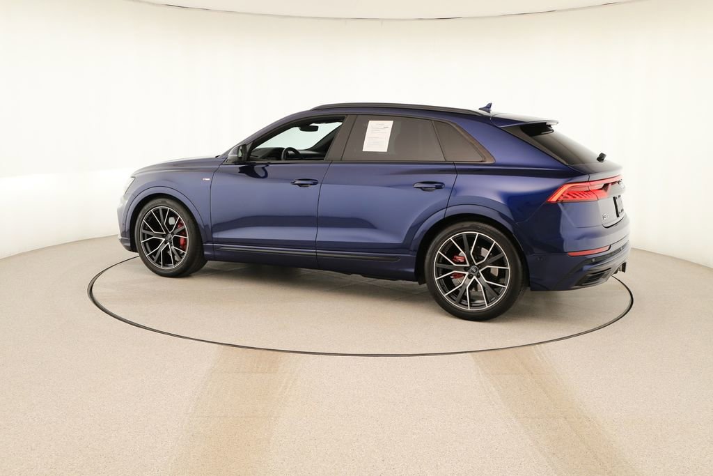 Used 2019 Audi Q8 Prestige image 3