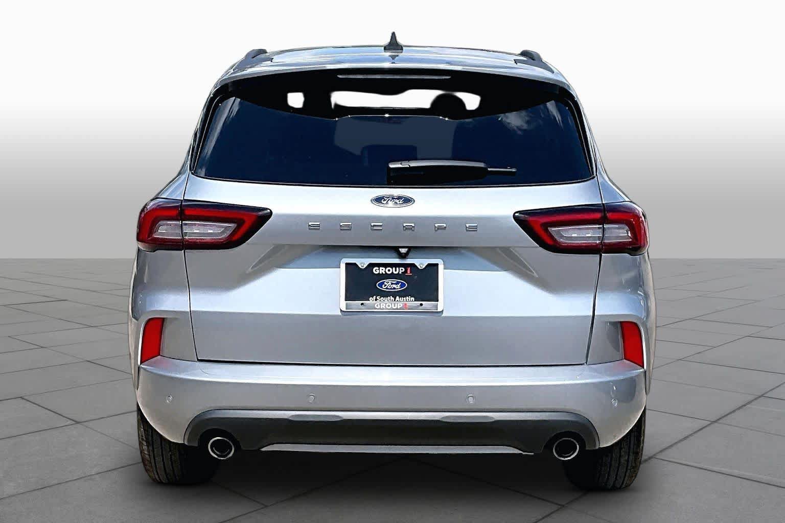 Used 2023 Ford Escape ST-Line w/ Tech Pack #1 FWD image 5