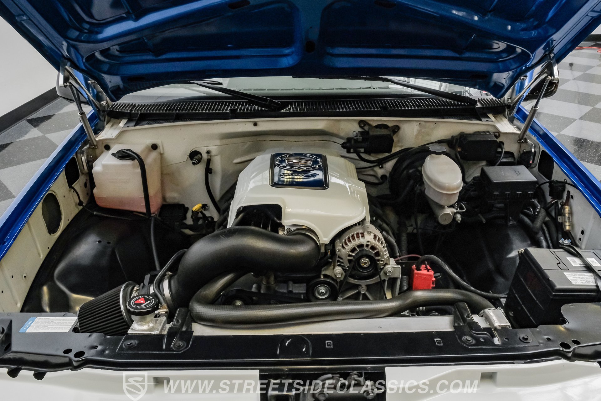 Used 1997 Chevrolet Silverado 1500 2WD Regular Cab image 3