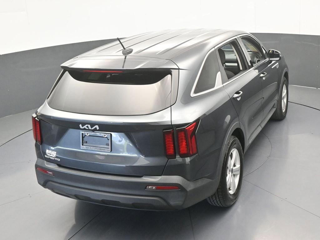 Used 2023 Kia Sorento LX FWD image 49