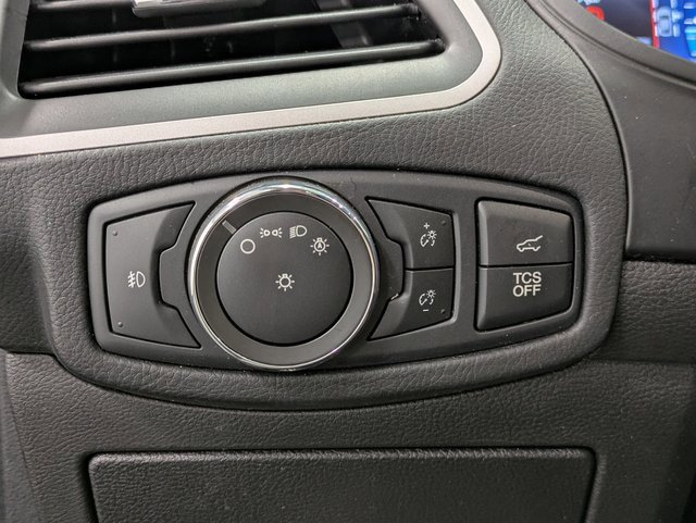 Used 2022 Ford Edge SEL w/ Convenience Package image 20