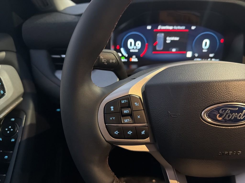 New 2026 Ford Explorer Active image 12