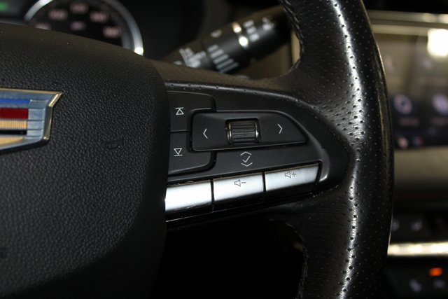 Certified 2023 Cadillac XT4 Sport w/ Cold Weather Package image 20