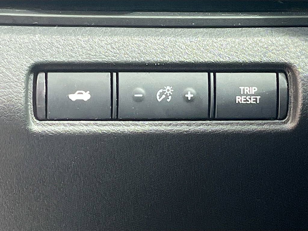 Used 2021 Nissan Altima 2.5 SR image 10