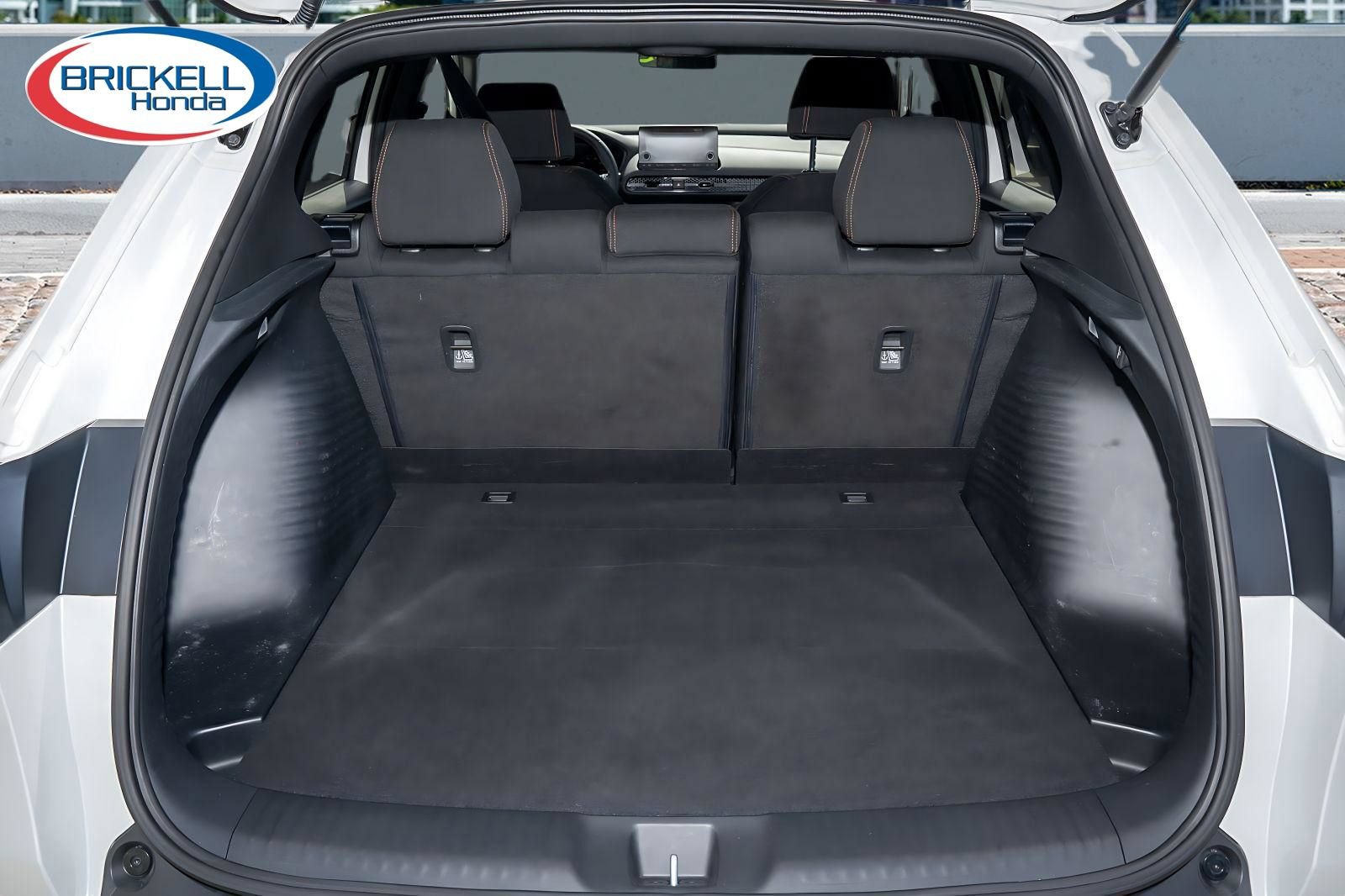 Used 2024 Honda HR-V Sport image 9
