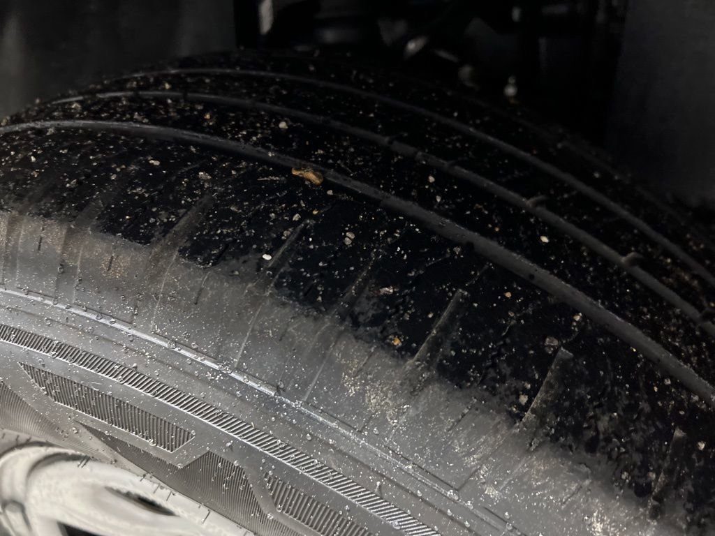 Used 2023 Nissan Frontier S w/ Technology Package image 41