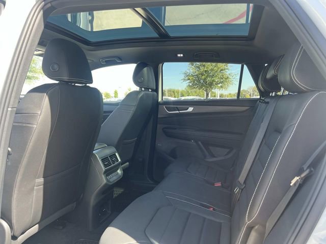 New 2026 Volkswagen Atlas Cross Sport SEL AWD/4WD image 19