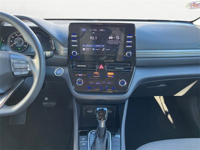 Used 2022 Hyundai Ioniq Blue image 12