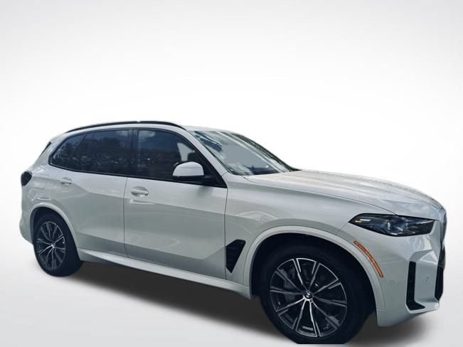 New 2026 BMW X5 xDrive50e w/ M Sport Package AWD/4WD image 3