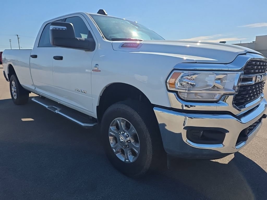 Used 2024 RAM 2500 Big Horn AWD/4WD image 3