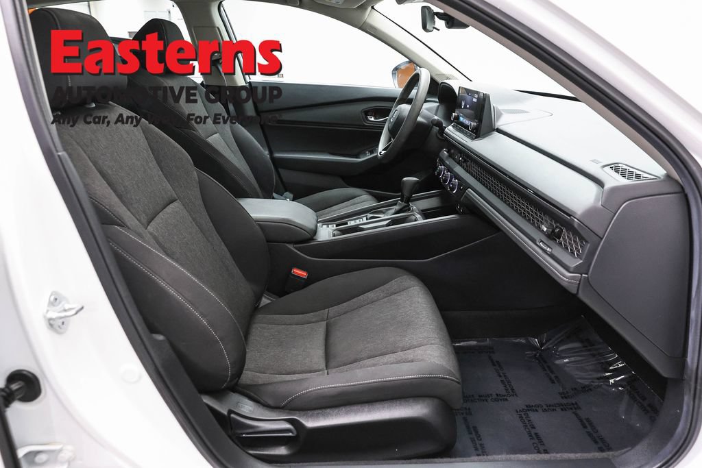 Used 2024 Honda Accord EX image 23