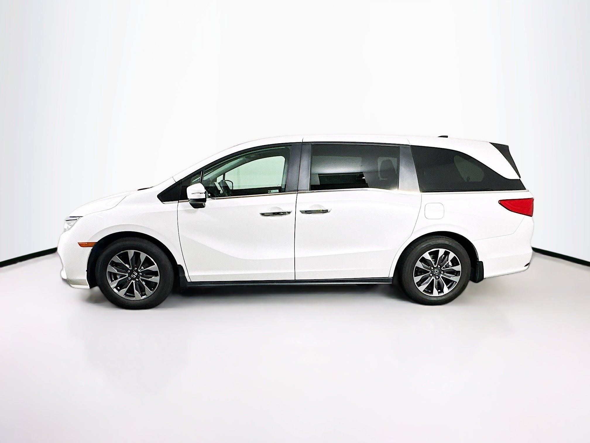 Used 2023 Honda Odyssey EX-L image 4