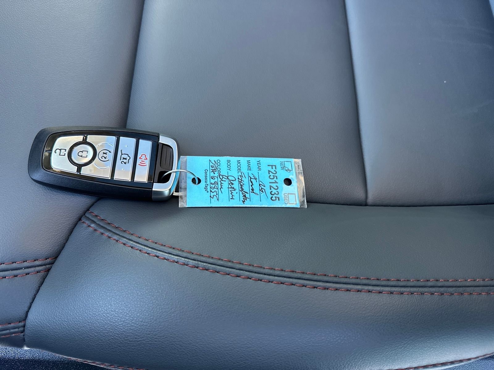 New 2025 Ford Expedition Max Active image 29