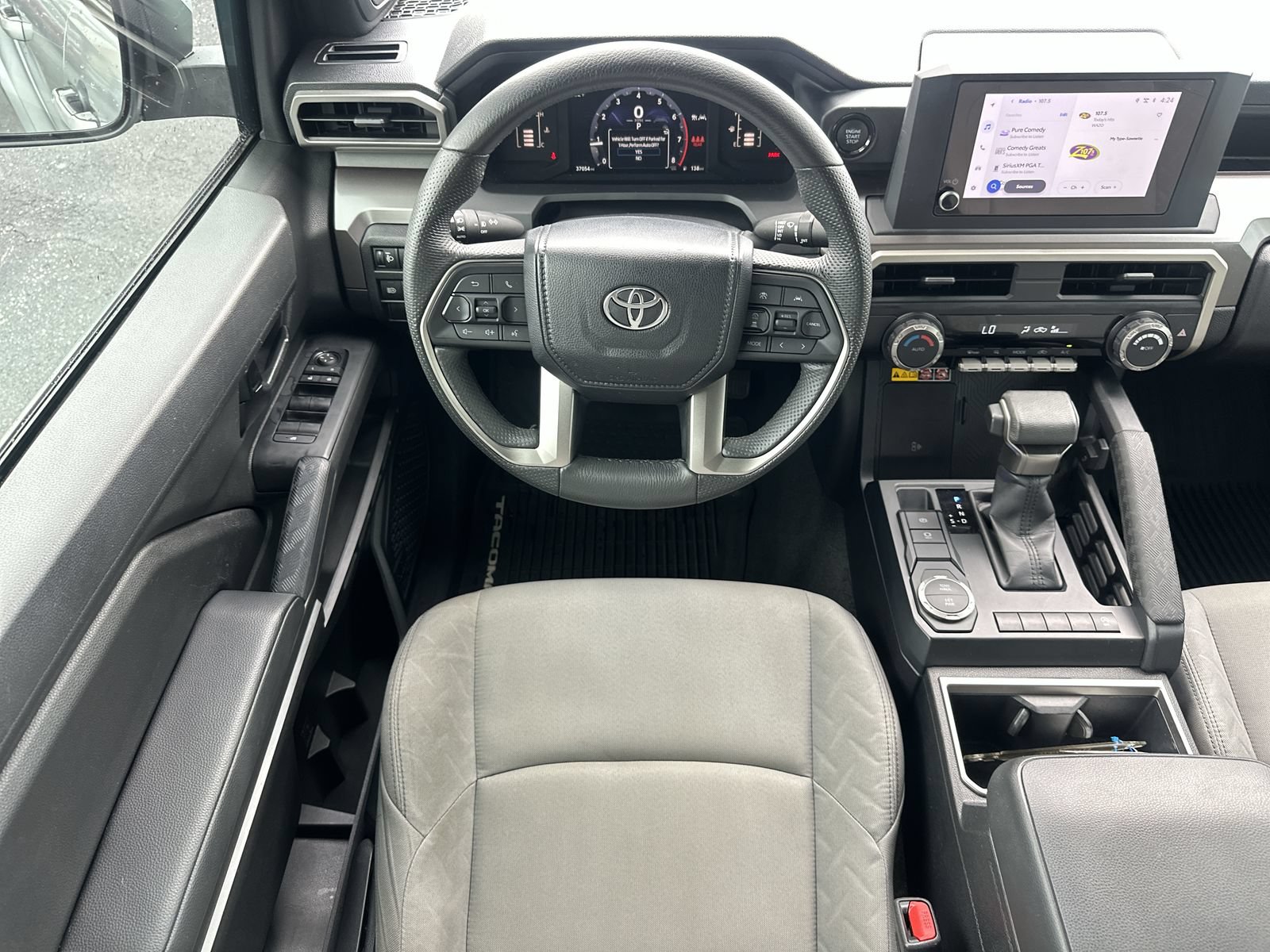 Used 2024 Toyota Tacoma SR5 w/ SR5 Upgrade Package RWD image 17