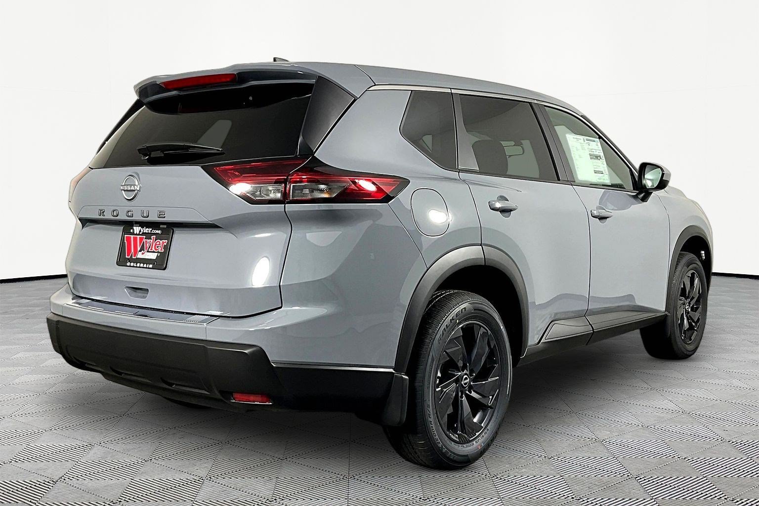 New 2026 Nissan Rogue SV w/ Cold Weather Package AWD/4WD image 7