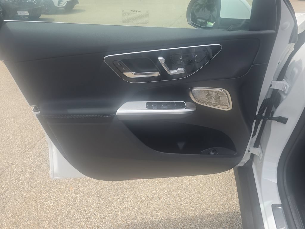New 2026 Mercedes-Benz GLC 300 4MATIC image 8