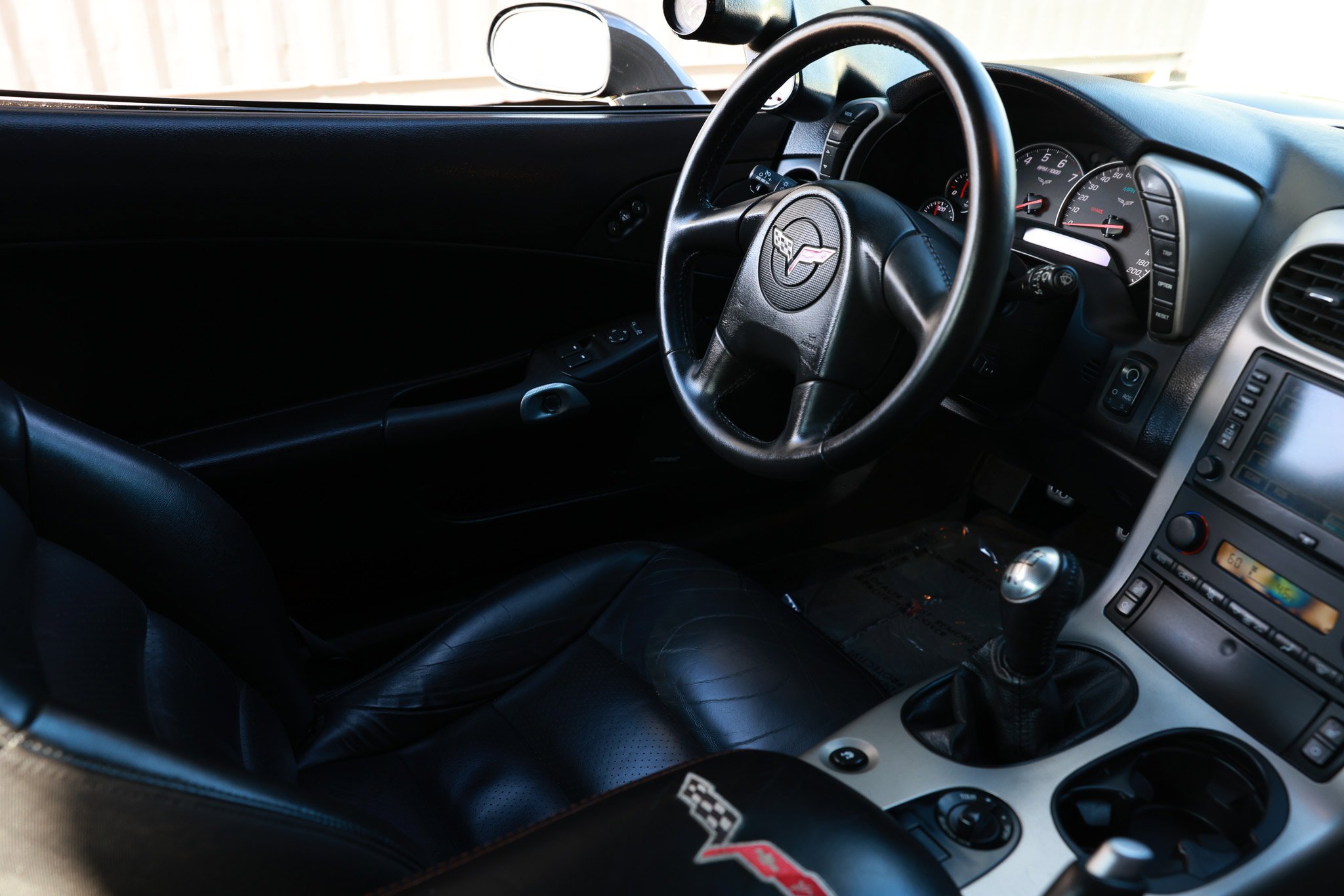 Used 2005 Chevrolet Corvette Convertible w/ Preferred Equipment Group image 15