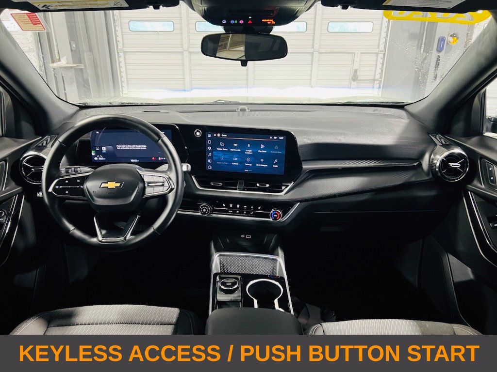 Used 2026 Chevrolet Equinox LT FWD image 4