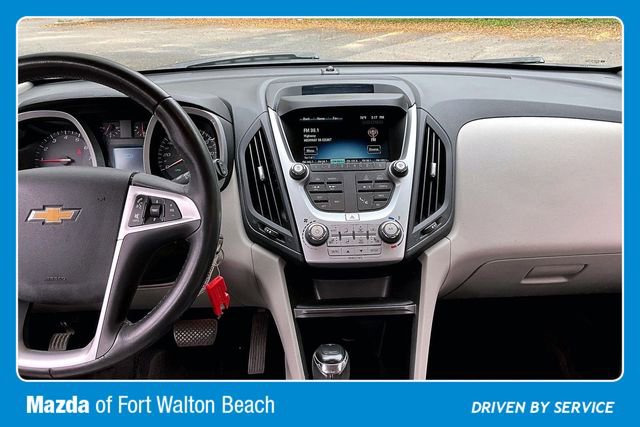 Used 2017 Chevrolet Equinox Premier w/ Enhanced Convenience Package image 9