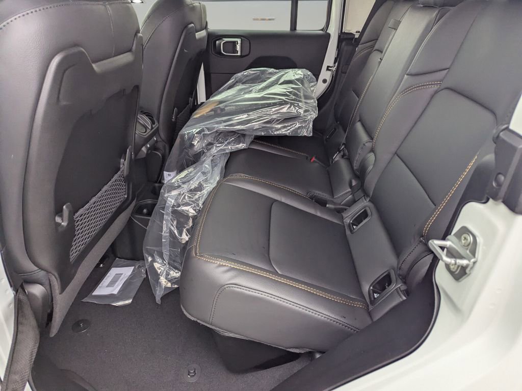 New 2026 Jeep Gladiator Sport image 8