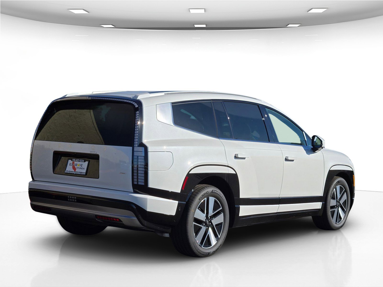 New 2026 Hyundai Ioniq 9 SEL image 8