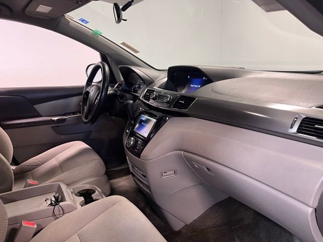 Used 2017 Honda Odyssey SE image 11