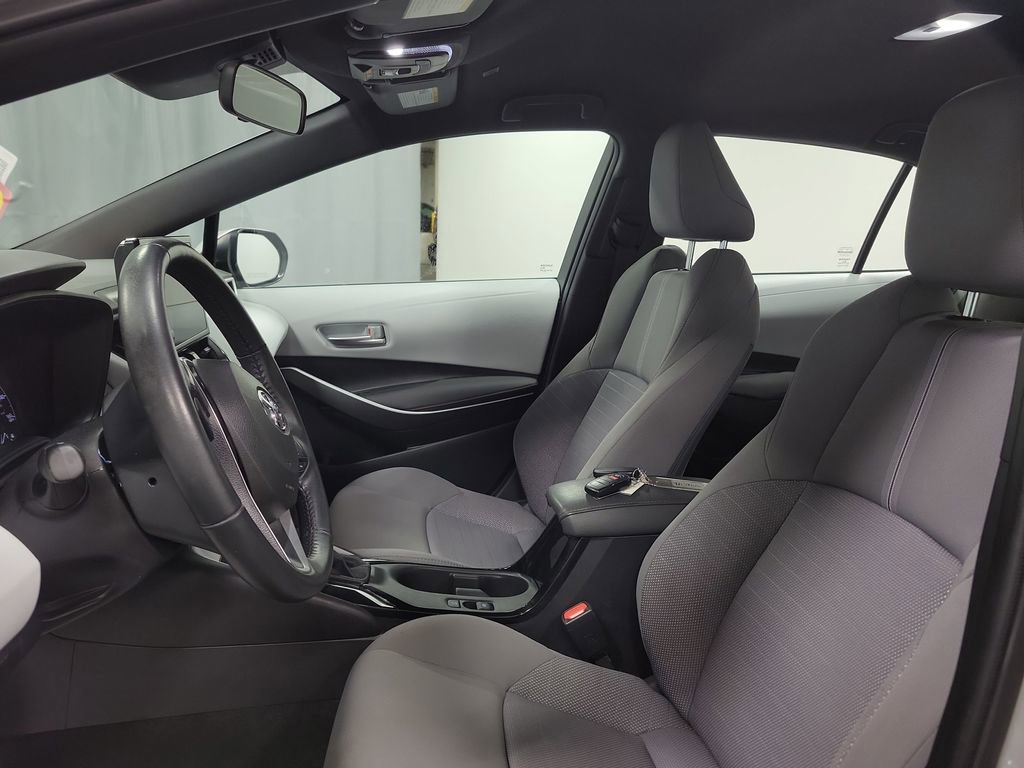 Used 2024 Toyota Corolla SE image 12