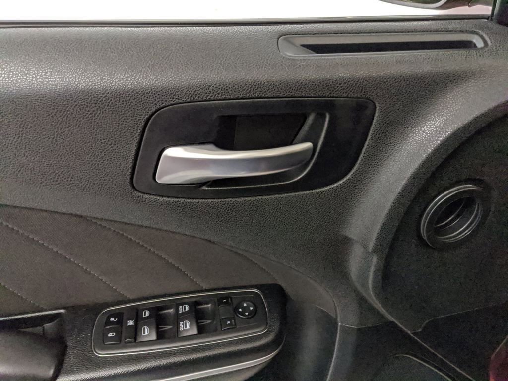 Used 2022 Dodge Charger Scat Pack w/ Driver Convenience Group image 23