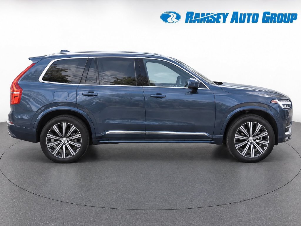 Used 2025 Volvo XC90 B5 Core w/ Protection Package Premier AWD/4WD image 8
