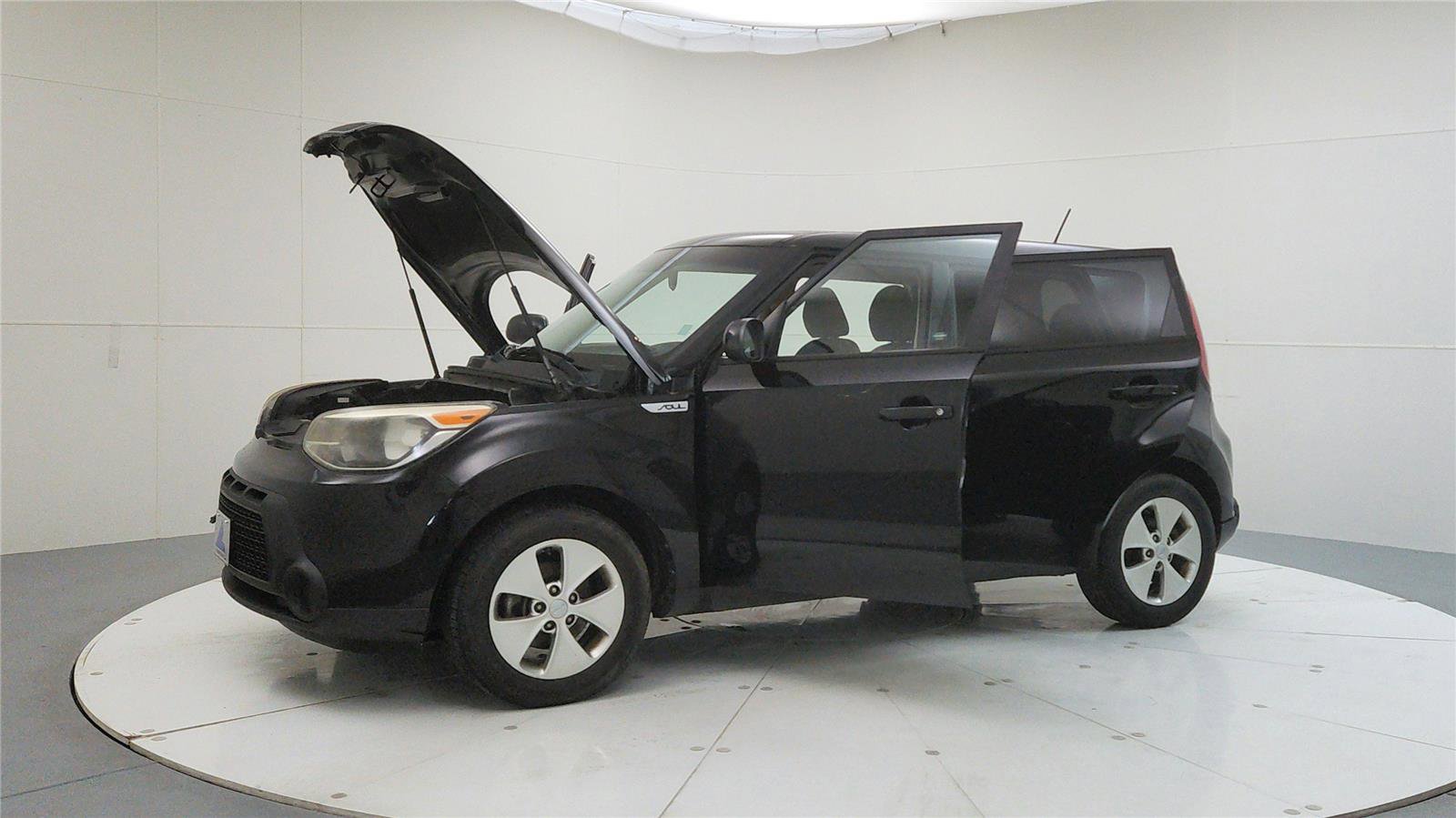 Used 2015 Kia Soul image 11