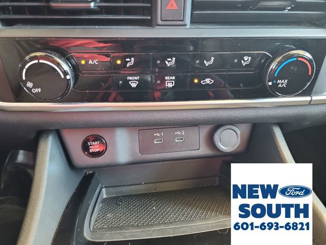 Used 2024 Nissan Rogue S image 21