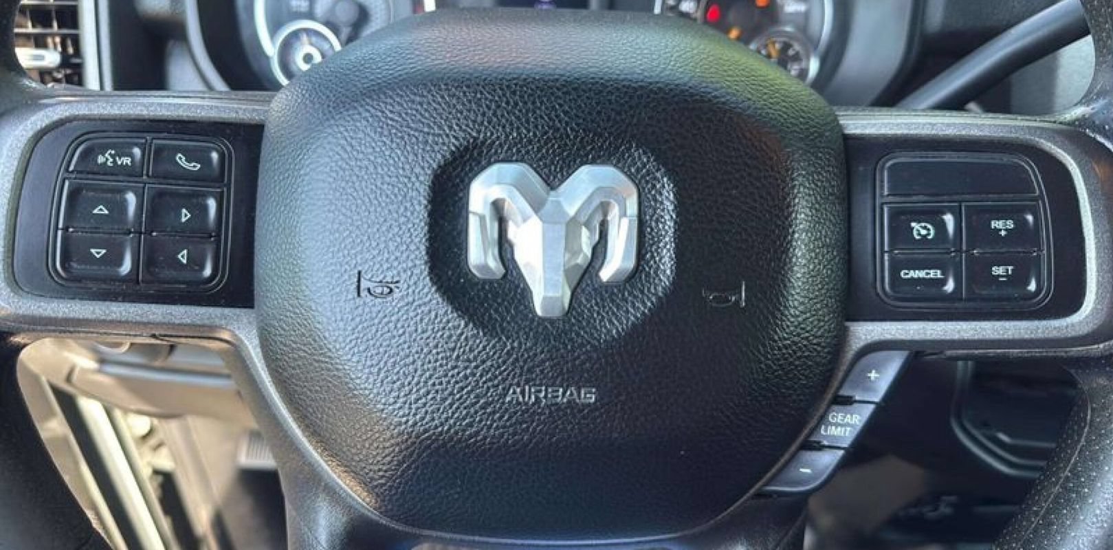 Used 2022 RAM 2500 Tradesman AWD/4WD image 11