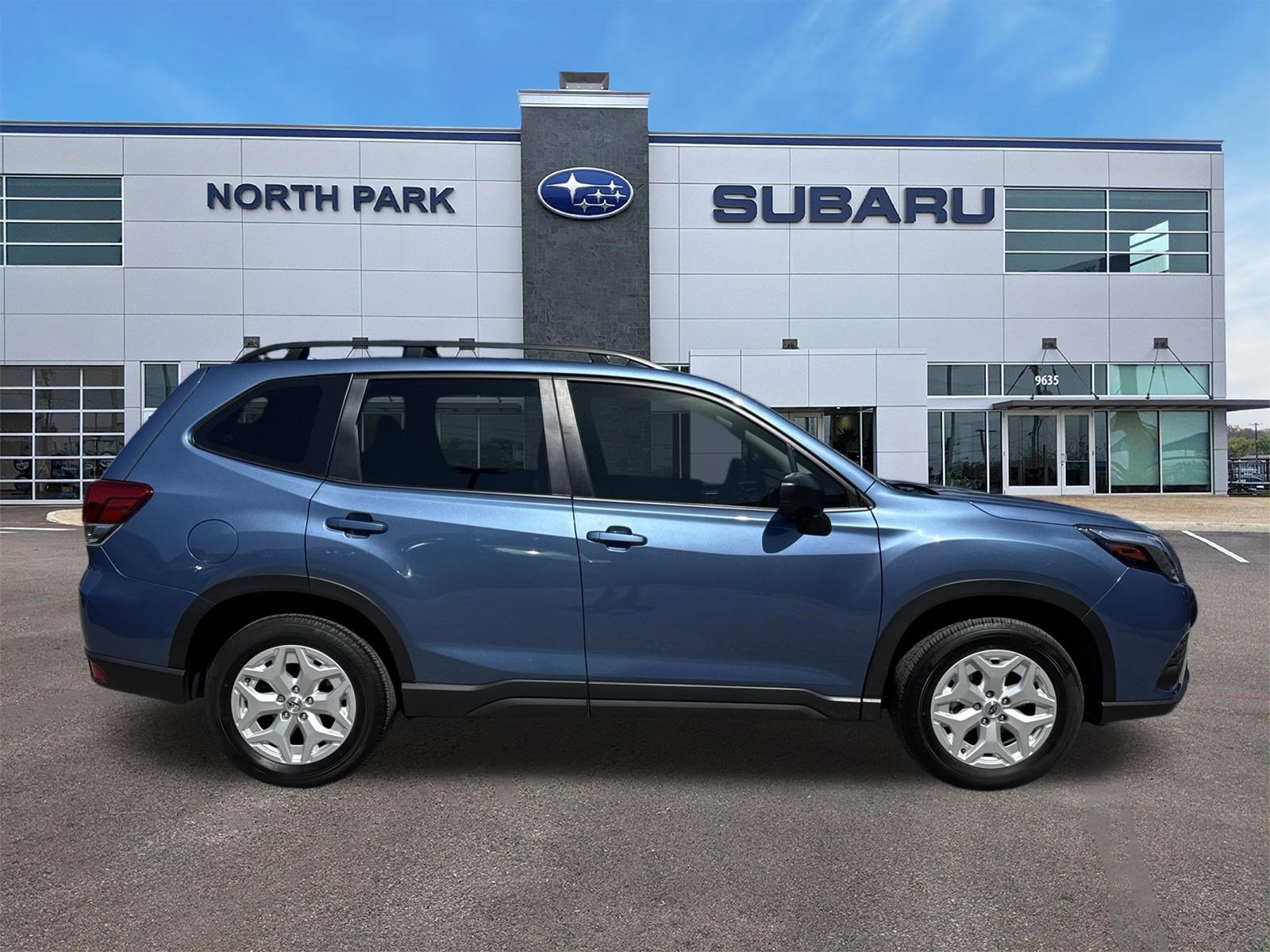 Certified 2023 Subaru Forester image 2