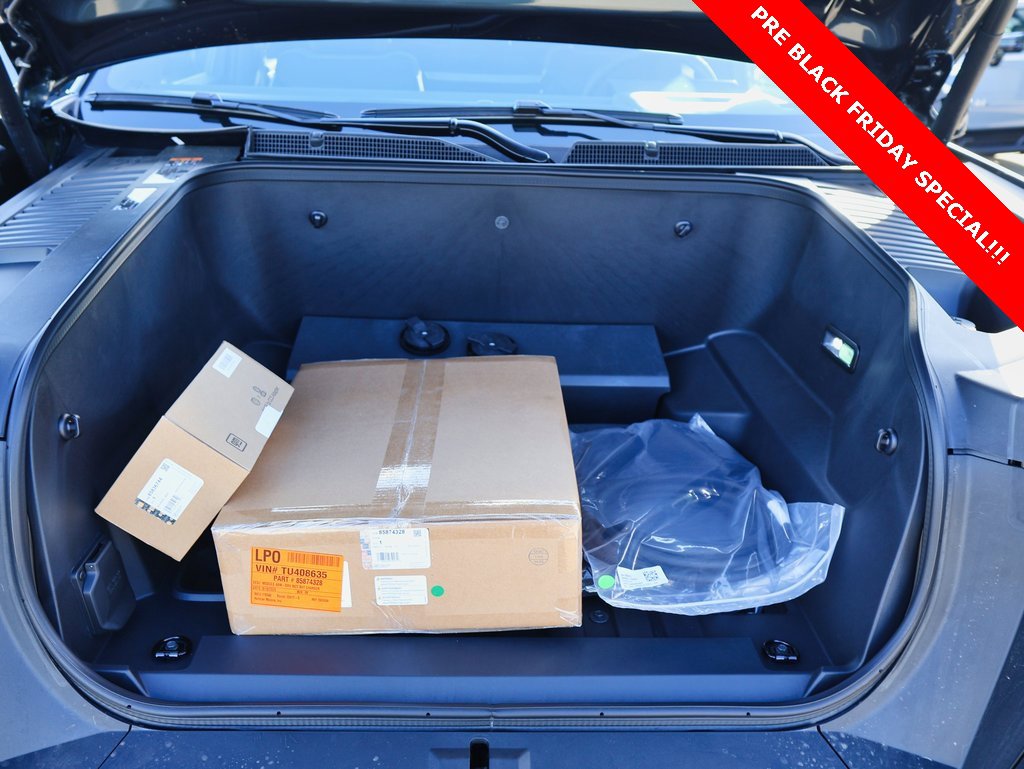 New 2026 GMC Sierra EV Elevation image 10