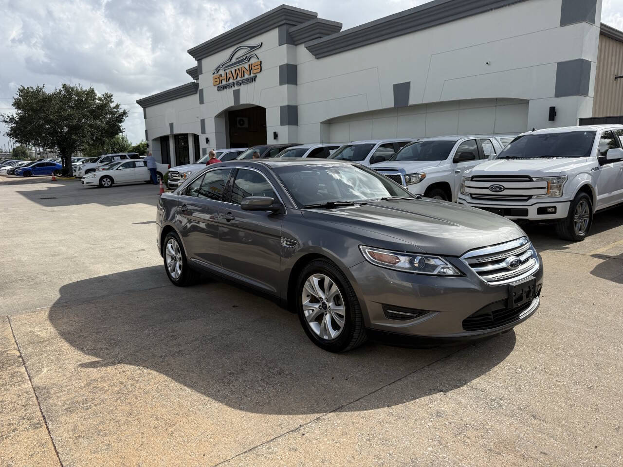 Used 2012 Ford Taurus SEL FWD image 39