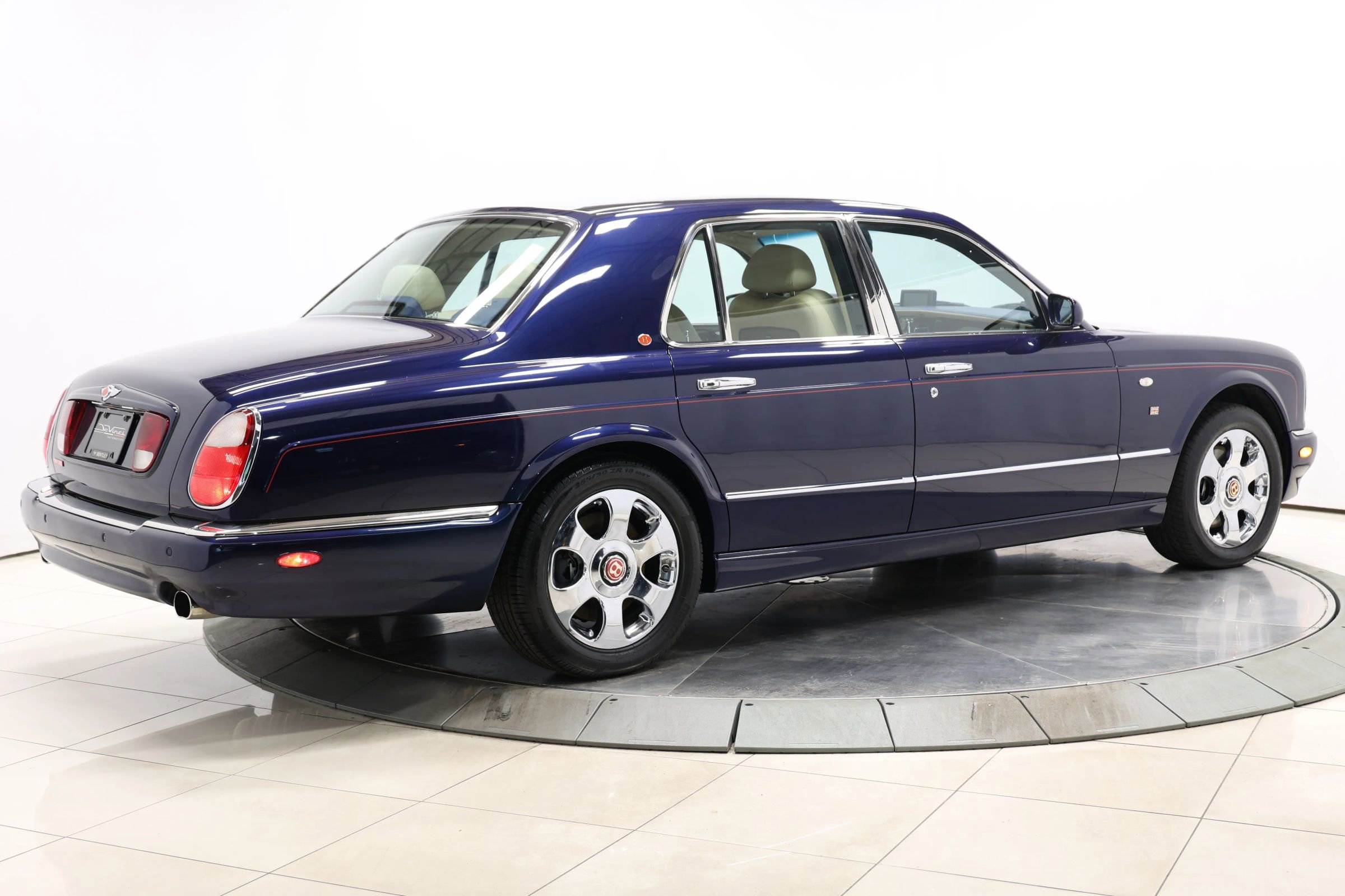 Used 2001 Bentley Arnage Red Label image 4