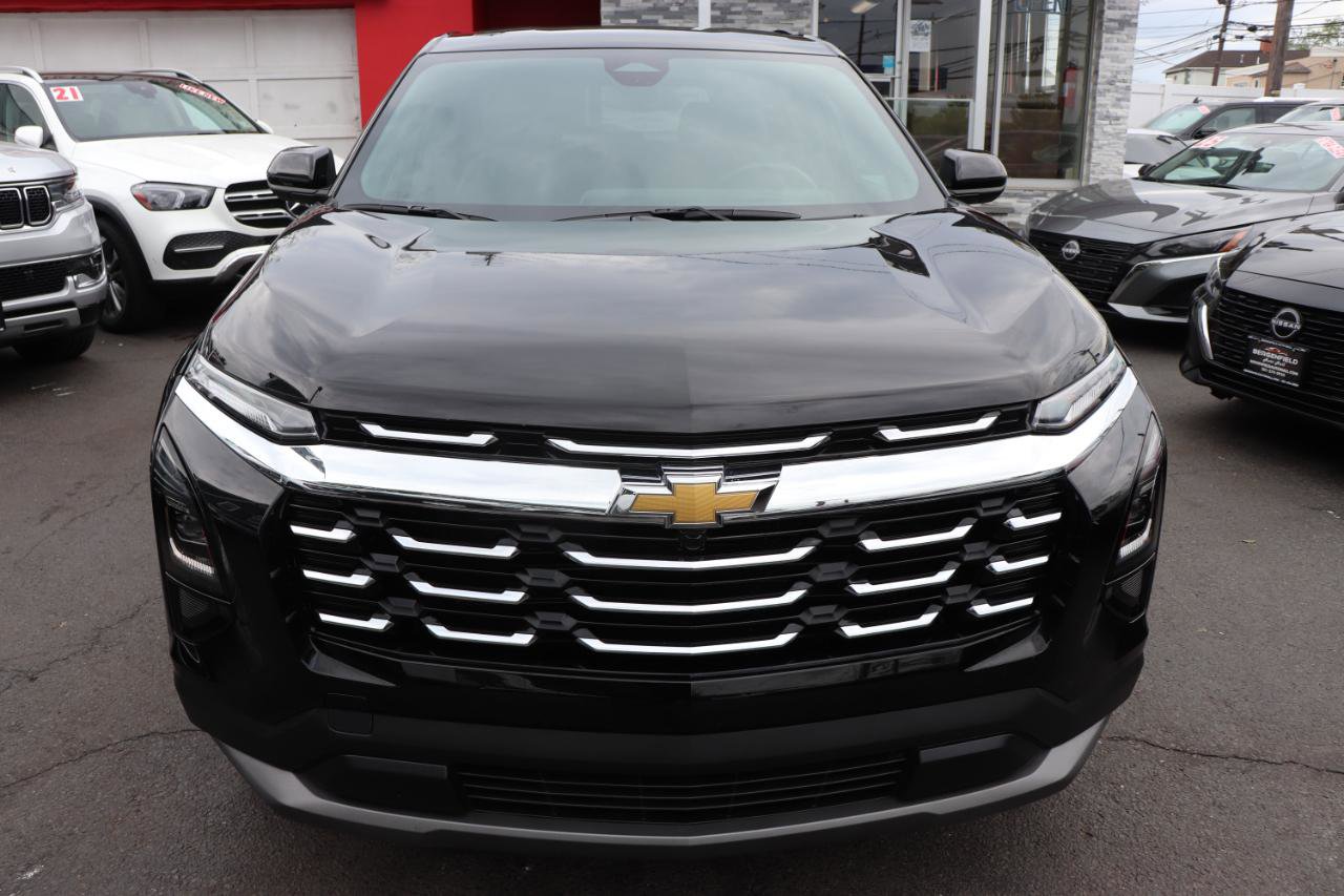 Used 2026 Chevrolet Equinox LT w/ Convenience Package II FWD image 8