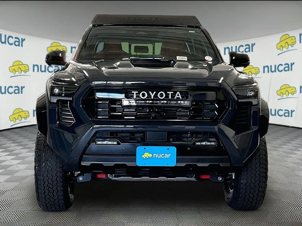 Used 2025 Toyota Tacoma TRD Pro AWD/4WD image 2