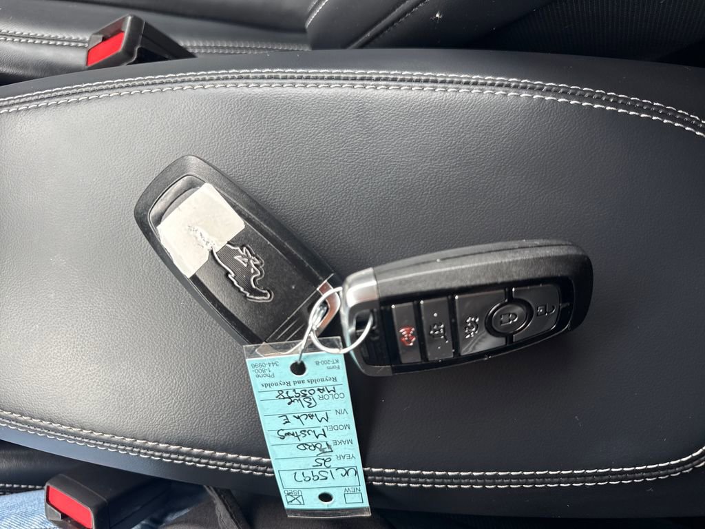 Used 2025 Ford Mustang Mach-E Select w/ Comfort Package Lite image 37