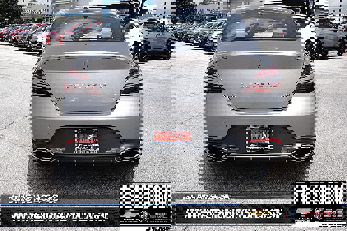 Used 2025 Genesis G70 2.5T image 38